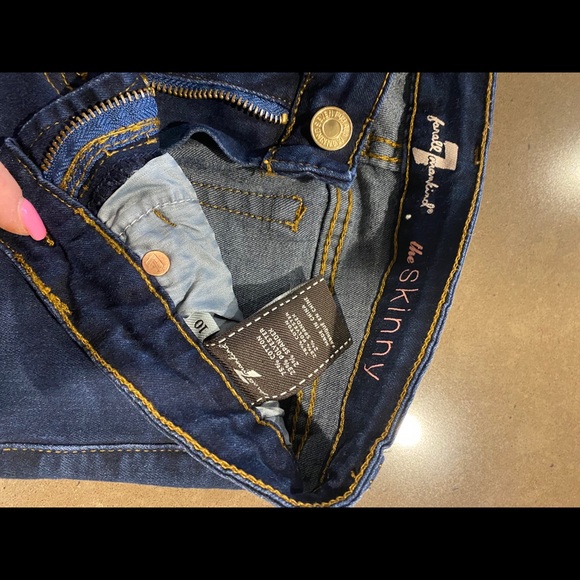 Girls Seven Jeans - Picture 2 of 3